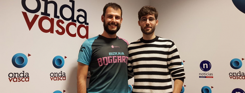 Andoni y Ekaitz presentan la UD Quidditch-a ikastetxean
